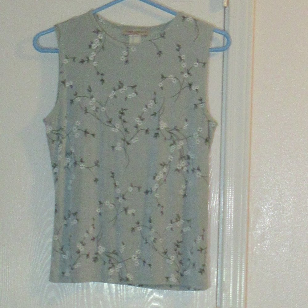 SUSAN LAWRENCE Sleeveless Floral Top LP